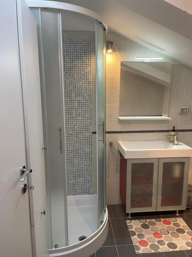 Apartments Mery Rovinj Luaran gambar