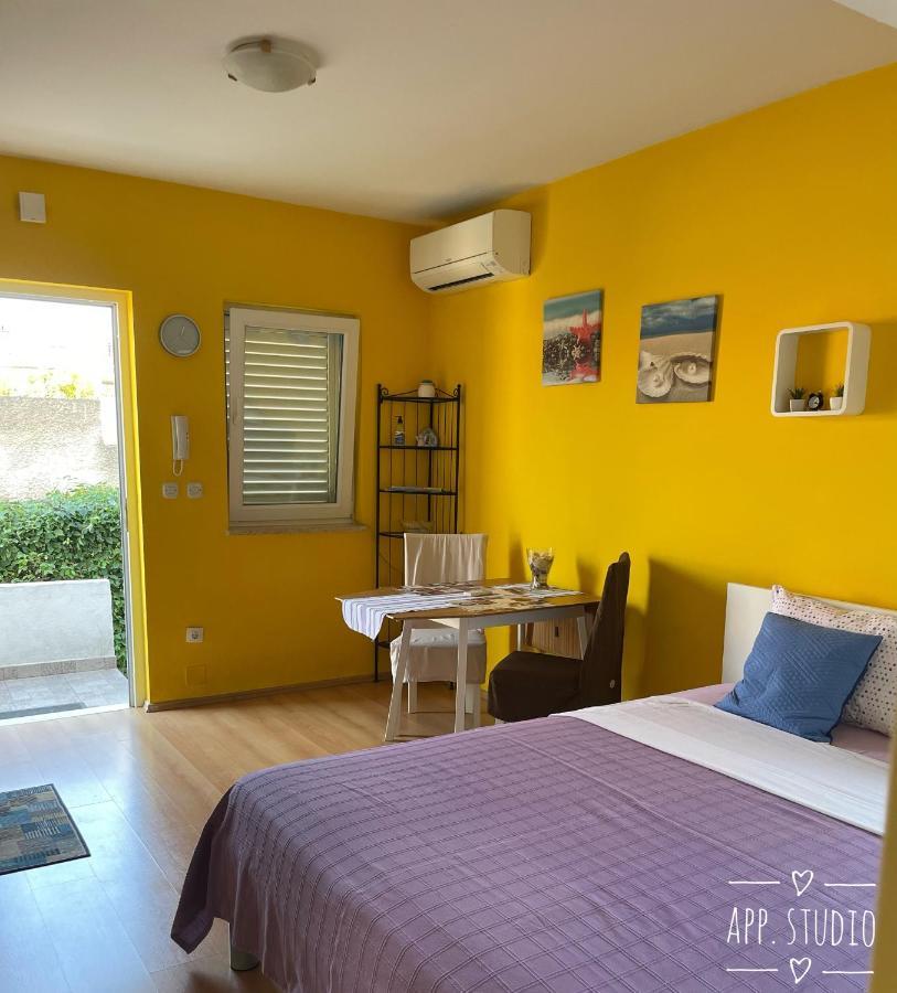 Apartments Mery Rovinj Luaran gambar
