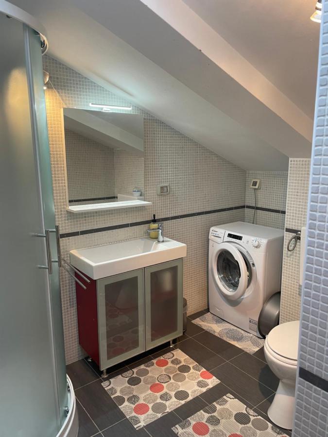 Apartments Mery Rovinj Luaran gambar
